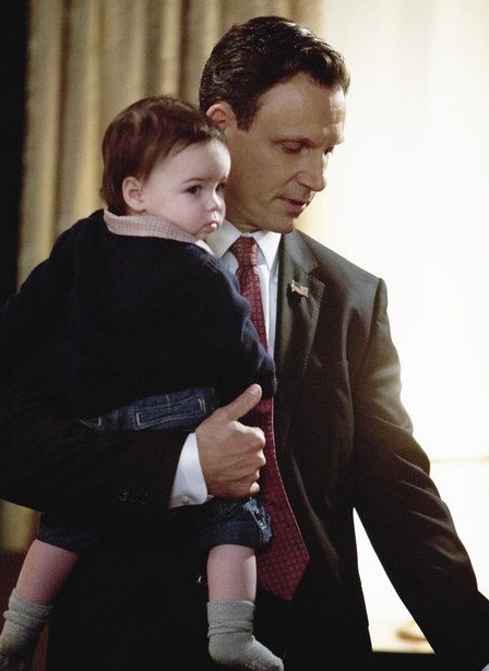 Fitzgerald Grant (Tony Goldwyn) et son fils